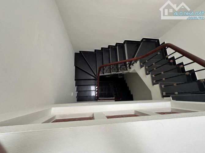 Bán Nhà Lô Góc Văn Phú 80m xây 5 Tầng  kinh doanh oto đỗ trước nhà 10 cái có sân rộng - 2
