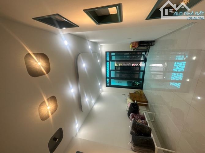 BÁN NHÀ 1/ TÂY THẠNH, 3 LẦU 71M2 NHỈNH 7 TỎI - 2