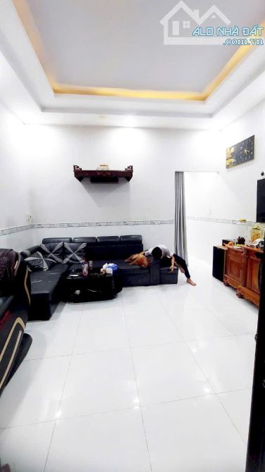 Gía Sốc 1,9tỷ.Bán nhà Gác Lửng XINH gần Siêu Thị Big C ngay cư xá B5, P.Tân Hiệp, Biên Hoà - 1