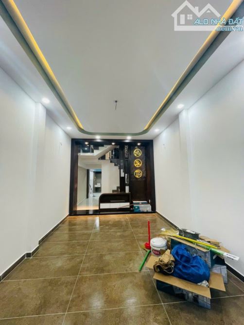 SOS !!! Bán nhà tại KDC Bình Hòa 5x20m công nhận 100m2 - Nhà sẳn 4 tầng full nội thất. - 4