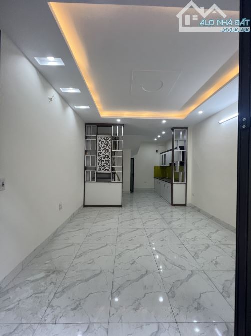 xuất sắc 35m2 - xây độc lập. Gần công viên, KĐT. ĐH Phenika, Lê Trọng Tấn. Giá nhỉnh 3 tỷ - 5