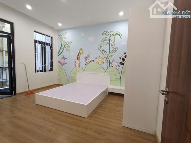 BÁN NHÀ THỊNH QUANG, TẶNG FUN NỘI THẤT, SẴN Ở, Ô TÔ  2THOÁNG. 100M2,5 TẦNG, 12,5 TỶ - 5