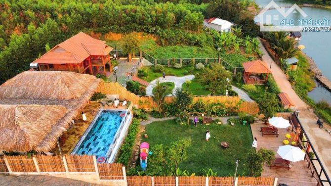 Khu biển mũi né cần bán 11000m2 giá 3 tỷ 7 . Khai thác homestay thu nhập 240tr/ năm