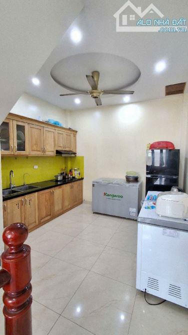 NHÀ ĐẸP - Ở LUÔN - Ô TÔ TRÁNH 35M - FULL NỘI THẤT - DT32M- 4 TẦNG -GIÁ 4TY - 1