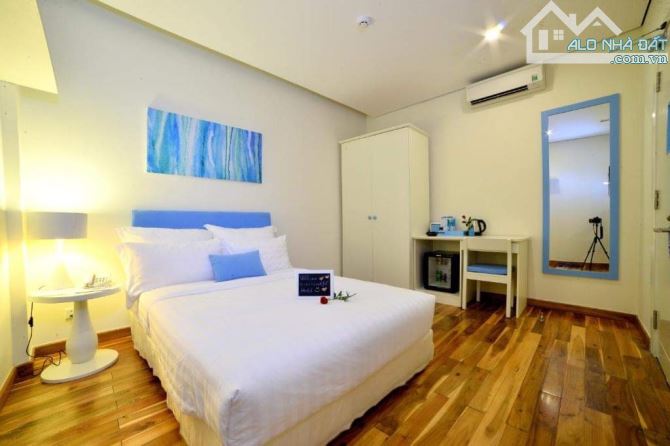 Bán tòa nhà 5 tầng 2 mặt tiền đường Hoàng Sa view biển giá rẻ chính chủ - 1