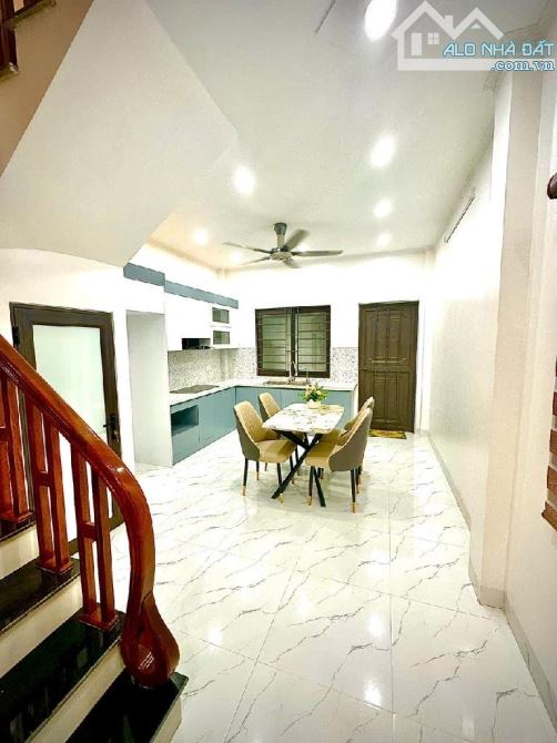 Bán nhà Đông Mỹ- Thanh Trì 42m2, sổ chính chủ, ở ngay - 1