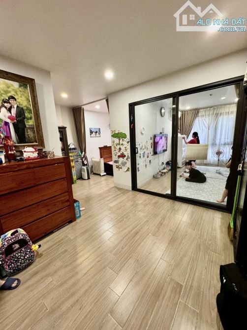 Lòng xào dưa, Hào Nam Đống Đa KD-Ô tô  tránh -thang máy -62m -7 tầng -mt 6m - 1