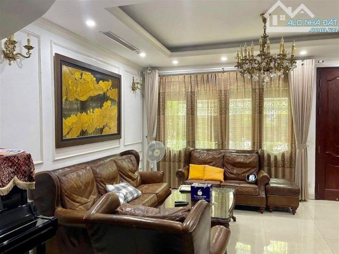 Liền kề 90 Nguyễn Tuân, nhỉnh 30 tỷ, 100m ô tô đỗ cửa, mặt tiền 6m - 2