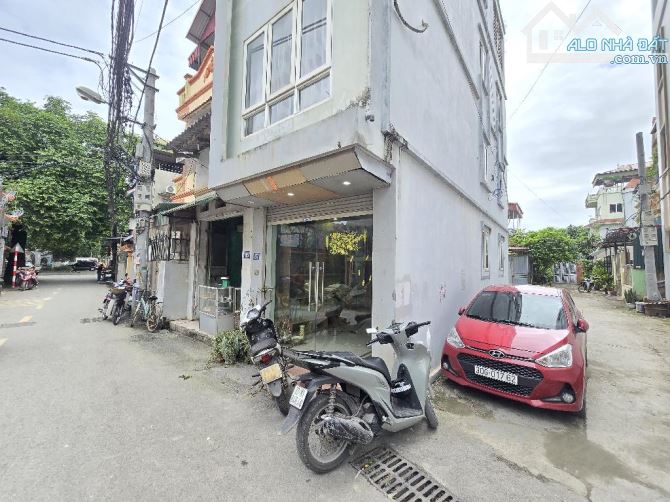 Bán nhà Đông Mỹ- Thanh Trì 42m2, sổ chính chủ, ở ngay - 2