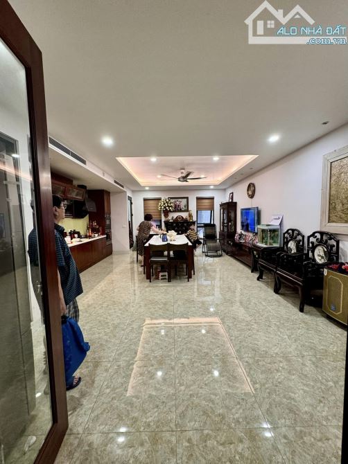 Lòng xào dưa, Hào Nam Đống Đa KD-Ô tô  tránh -thang máy -62m -7 tầng -mt 6m - 2