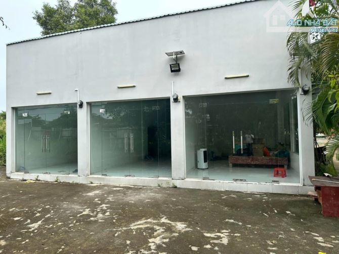 MẶT TIỀN KHỦNG 30M, 2116m² FULL THỔ CƯ, Ngay ngã 3 Nguyễn Duy Trinh, Trường Lưu - 2