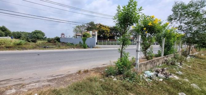 Bán đất thổ cư mặt tiền đường Sông Lu xã Trung An Củ Chi, DT: 6757m2. - 3