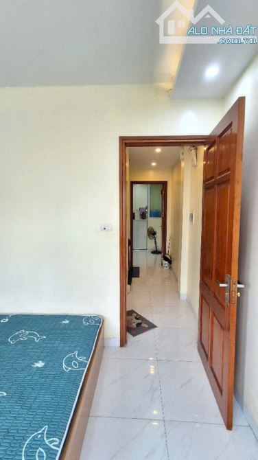 NHÀ ĐẸP - Ở LUÔN - Ô TÔ TRÁNH 35M - FULL NỘI THẤT - DT32M- 4 TẦNG -GIÁ 4TY - 3