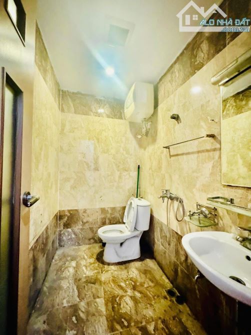 MẶT PHỐ TÂY SƠN -  LÔ GÓC - KINH DOANH  - VỈA HÈ RỘNG DT 46m2 6T Giá 27ty - 3