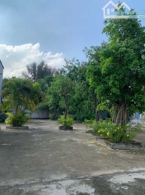 MẶT TIỀN KHỦNG 30M, 2116m² FULL THỔ CƯ, Ngay ngã 3 Nguyễn Duy Trinh, Trường Lưu - 4