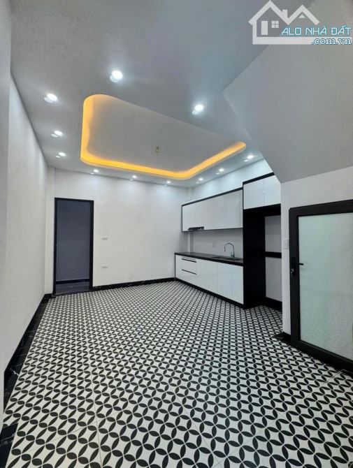 Bán 3 Tầng 40m2 3 Ngủ Ngõ Ô Tô Để Trước Nhà Ngay Gần QL6 Hàng Xóm Hà Đông - 7