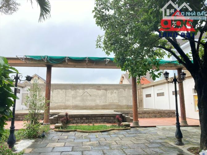 Bán Show Room MẶT TIỀN QL.1A, 1720M2. Gần chợ Quảng Biên, Quảng Tiến, Trảng Bom. Chỉ 26 tỷ