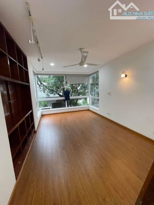 SIÊU PHẨM ĐÀO TẤN - NHÀ 2 MẶT THOÁNG, SÁT PHỐ, THOẢI MÁI SỬA THEO Ý - CƠ HỘI VÀNG! 🏡 80m2