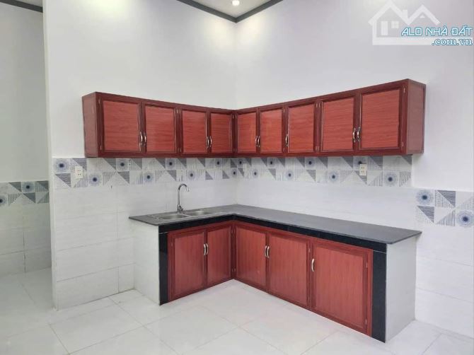 Chỉ 480tr Nhận Ngay Nhà 1 Lầu 1 Trệt Sân Xe Hơi, Ngay Ngã 3 Bình Ý Sổ Riêng Cầm Tay Sẵn - 1