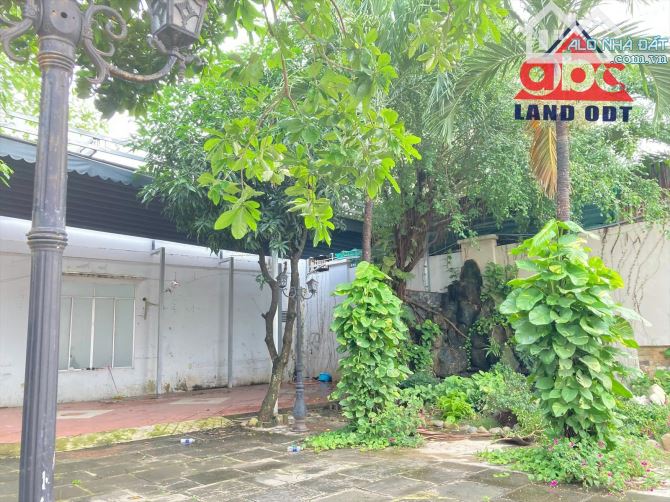 Bán Show Room MẶT TIỀN QL.1A, 1720M2. Gần chợ Quảng Biên, Quảng Tiến, Trảng Bom. Chỉ 26 tỷ - 1
