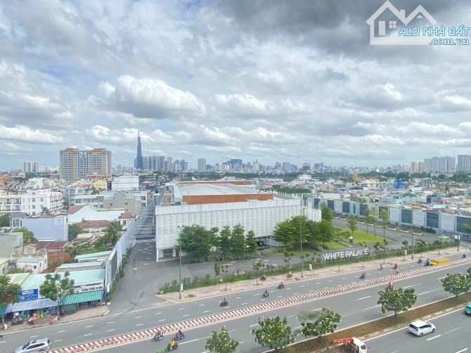 Cho thuê văn phòng 400m2 đối diện giga mall thủ đức chỉ 70tr - 1