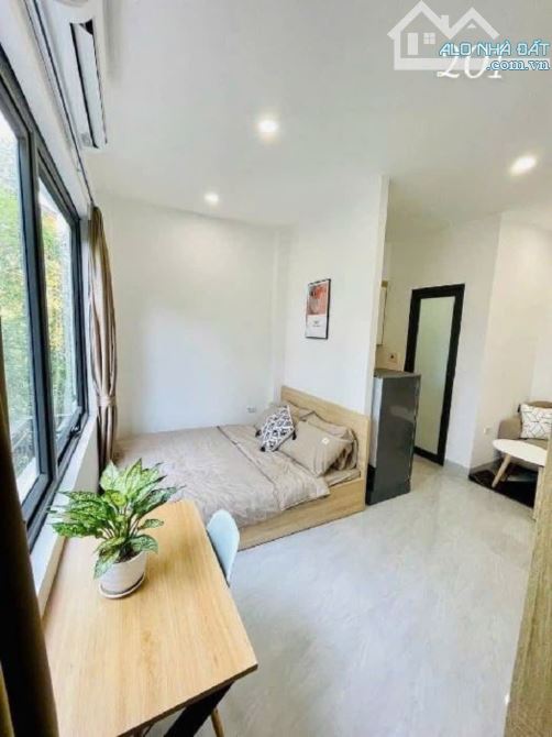 Ngọc Lâm- Nguyễn Văn Cừ- Long Biên- thang máy 6 tầng- DT 48m2- MT 6m- Gara Ô Tô-  8,8 tỷ - 1
