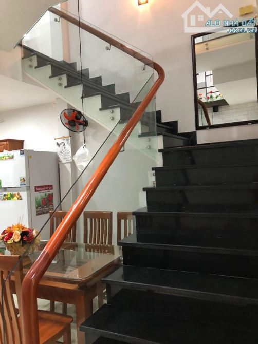 NHÀ MẶT TIỀN ĐỨC LỢI 2 - 90M2 - 3 TẦNG - VIEW CÔNG VIÊN - GẦN SÔNG HÀN - 10.5 TỶ - 1