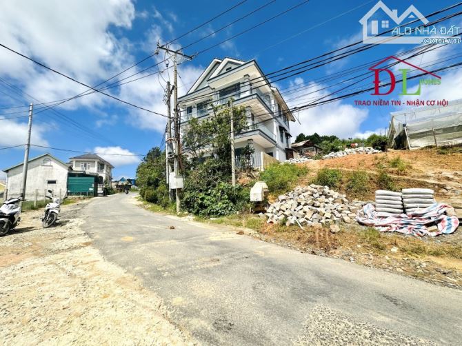 🏞⛺️🏡 ĐẤT MẶT TIỀN TRỊNH HOÀI ĐỨC- VIEW THUNG LŨNG ĐÈN RẤT ĐẸP- ĐƯỜNG 14MET, NGANG 11 MÉT - 2