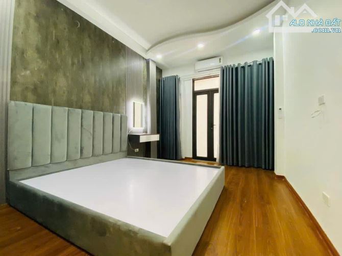 Nhà đẹp ở ngay Phố Chùa Quỳnh - quận Hai Bà Trưng 30m2 5 tầng, ngõ thông 6,5 tỷ. - 2