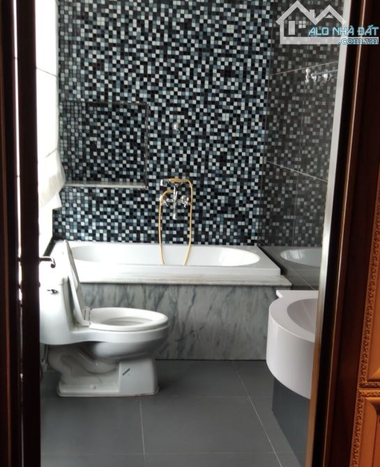 Bán căn góc 2PN CC Phú Đạt gần Hutech và Ngoại thương, 110m2, giá 5 tỷ - 3