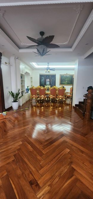 BÁN BIỆT THỰ 200m2 Ở KĐT CẦU DIỄN, 3 MẶT THOÁNG, NỘI THẤT XỊN SÂN VƯỜN CỰC RỘNG, Ở CỰC LỘC - 3