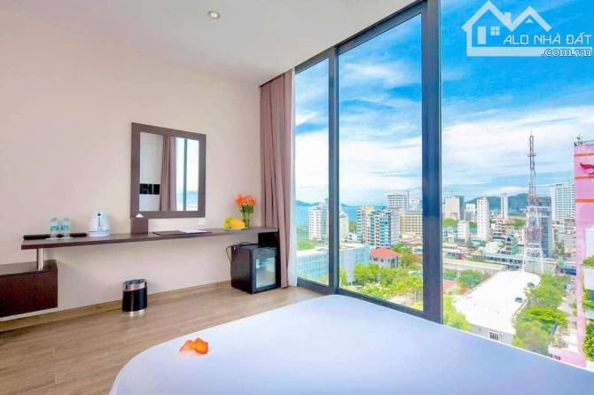 CHUYỂN NHƯỢNG KHÁCH SẠN TTTP NHA TRANG, BÁN KHÁCH SẠN 4 SAO DT 450m2, 20 TẦNG , 139 PHÒNG - 4