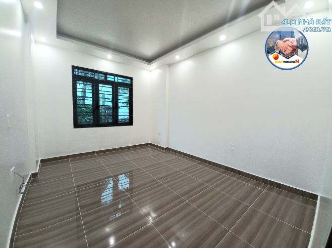 Bán nhà tại Miếu Hai Xã, Dư Hàng Kênh, Lê Chân.52m², 3 tầng  chỉ 2,9 tỷ - 6