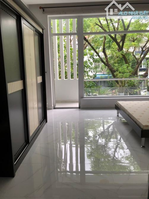 NHÀ MẶT TIỀN ĐỨC LỢI 2 - 90M2 - 3 TẦNG - VIEW CÔNG VIÊN - GẦN SÔNG HÀN - 10.5 TỶ - 6