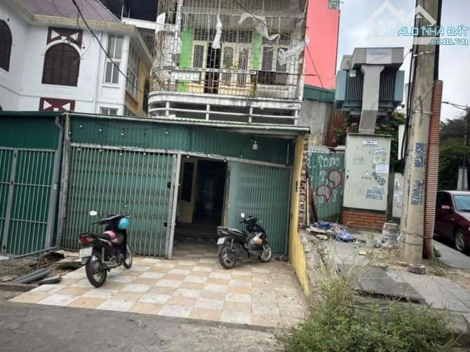 SIÊU PHẨM 2 MẶT PHỐ - LÔ GÓC - VỈA HÈ 2M - Ô TÔ TRÁNH - XÂY TOÀ VĂN PHÒNG CỰC ĐẸP