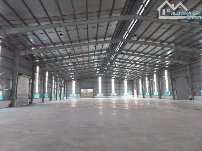 Bán nhà xưởng 4000 m2 trong KCN Tân Tạo, quận Bình Tân