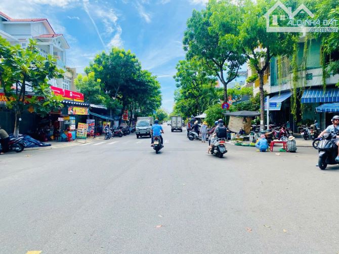 TÒA CĂN HỘ 2 TẦNG-312M2 -MT 10M-BÀ HUYỆN THANH QUAN-CÁCH BIỂN 100M-DÒNG TIỀN 40TR/1 THÁNG.