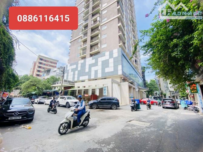 BÁN GẤP NHÀ PHÂN LÔ BA ĐÌNH, Ô TÔ TRÁNH, VỈA HÈ, HÀNG XÓM QUAN CHỨC. 72M MT 8,2M.