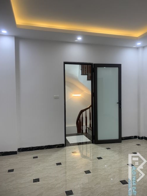 ✅CHO THUÊ NHÀ 35M2x5 TẦNG, TAM TRINH, HOÀNG MAI, GIÁ RẺ 12TR.