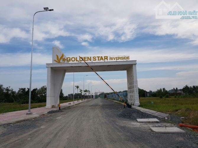 HẠ GIÁ MẶT TIỀN KHU DÂN CƯ GOLDEN STAR HUYỆN ĐỨC HÒA TỈNH LONG AN - 1