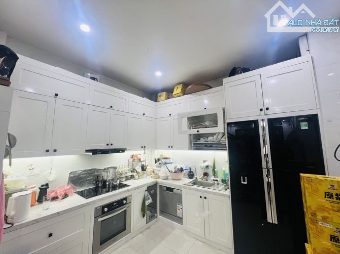 BÁN NHÀ PHỐ TRẦN KHÁT CHÂN, 32.4M2, 5 TẦNG, MT 3.5M, NGẬP TIỆN ÍCH. GIÁ 6.2 TỶ - 1