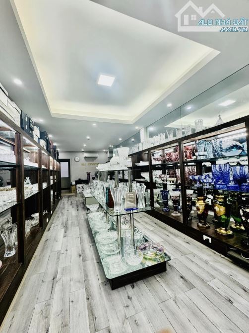 Mặt phố Trần Phú, Sơn Tây, lô góc ngã 4 đẹp, 6 tầng thang máy, 92.1m2, MT 8m giá chỉ 47 tỷ - 1