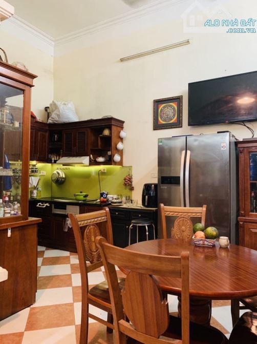 Tô Vĩnh Diện, Thanh Xuân, Phân Lô, Ô tô vào nhà, 64m² × 5 tầng, MT 5.2m - Nhỉnh 17 tỷ. - 2