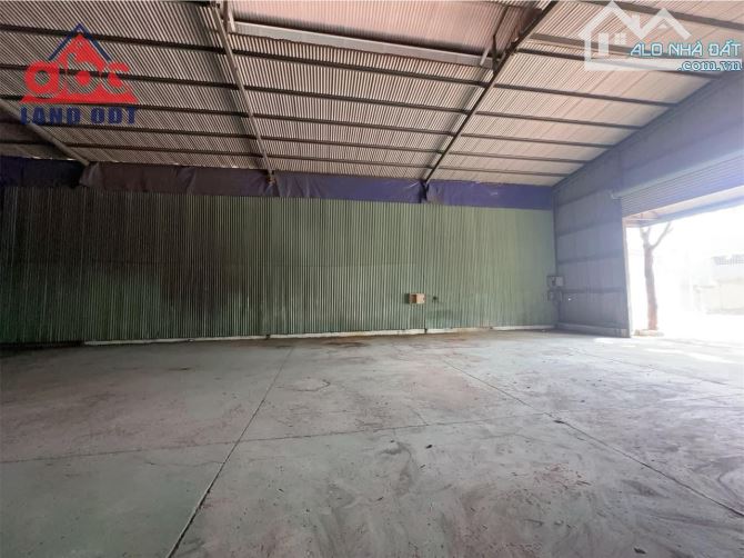 XT072 200m2 nhà xưởng. Phù hợp kho chứa hàng. Sản xuất nhẹ không ồn - 2