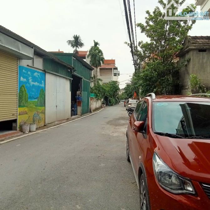 NHÀ ĐẸP 5 TẦNG NỘI THẤT ĐẸP ,GẦN GA ,MÊ TRÔ NHỔN -DT40M- GIÁ HƠN 5TY - 1