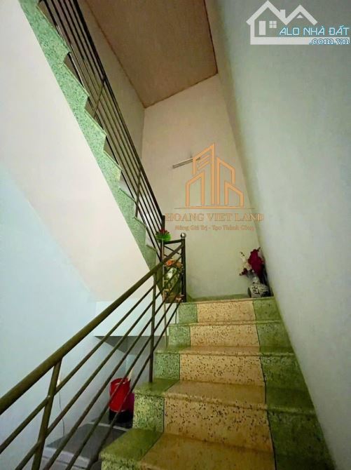 Bán nhà 2 mê đường Lý Chính Thắng khu Metro, Dt: 6x20m(thổ cư 100%) giá 6,7tỷ - 2