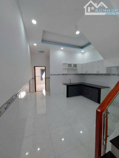 Cần bán nhà gần đường Bờ Chùa - Tân Quý Tây - Bình Chánh - SHR - 2