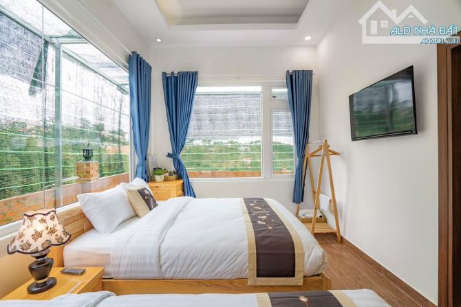 Bán Homestay Ba Tháng Tư P3 Đà Lạt view thông cực đẹp - 2