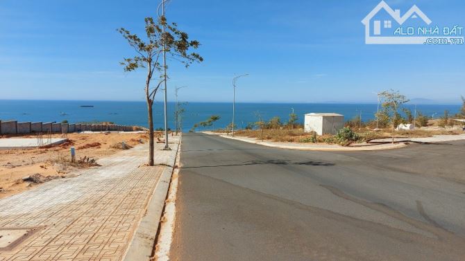 ĐẤT MẶT TIỀN ĐƯỜNG BIỂN MŨI NÉ-PHAN THIẾT TUYỆT ĐẸP CHỈ 6TR/M2, SỔ RIÊNG CÔNG CHỨNG LIỀN. - 2