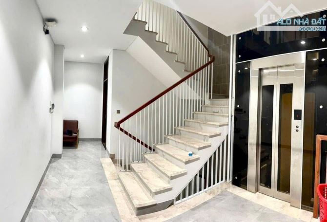 Bán Nhà 5 Lầu . Đường 10m . Phan Văn Trị . Gò Vấp. 5 x20 . Nhỉnh 19 tỷ - 2